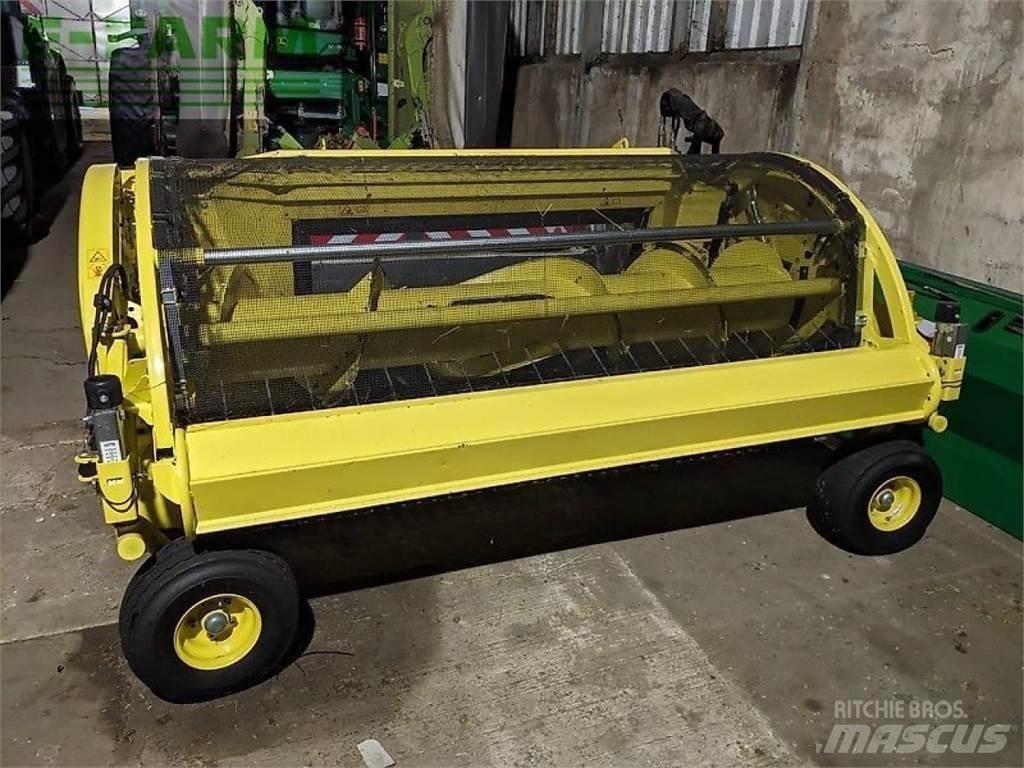 John Deere 8600i 自走式フォレージハーベスター