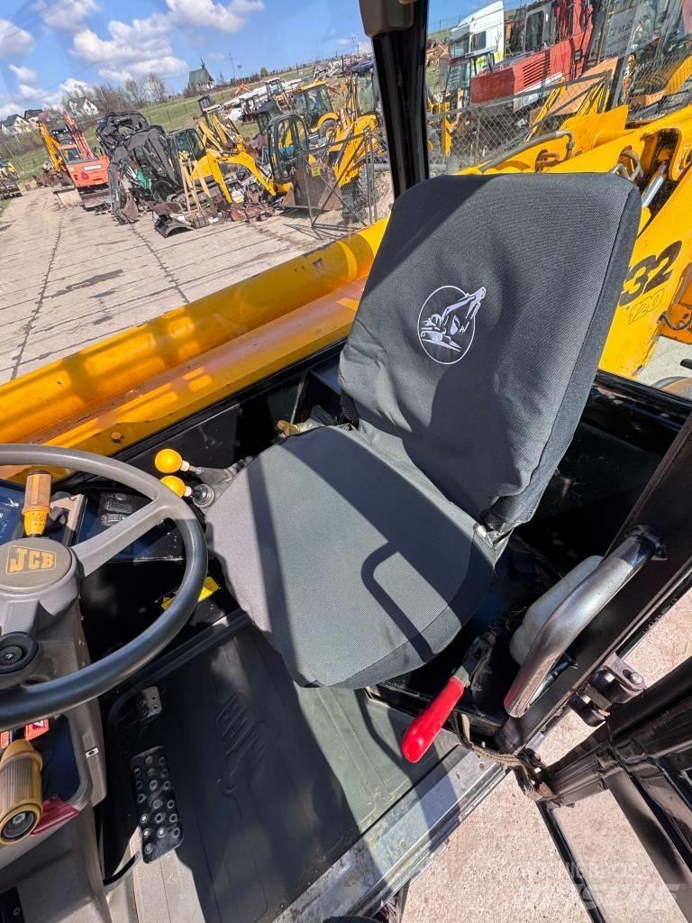 JCB 532-120 テレスコーピックハンドラー