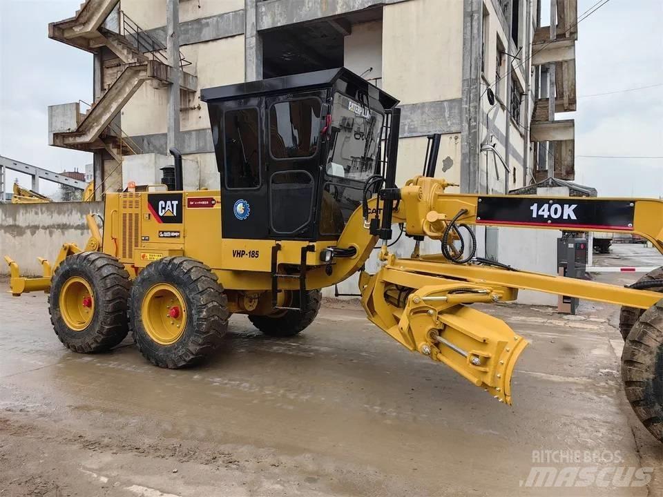 CAT 140K モーターグレーダー