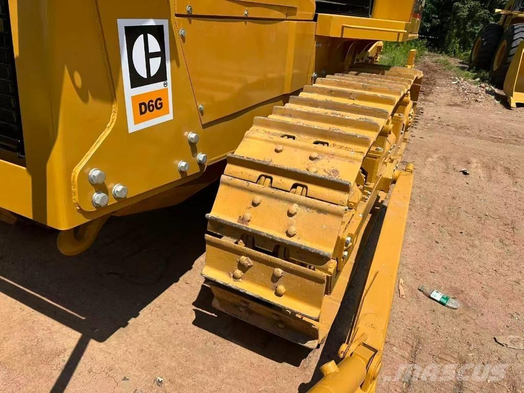 CAT D6G ブルドーザー
