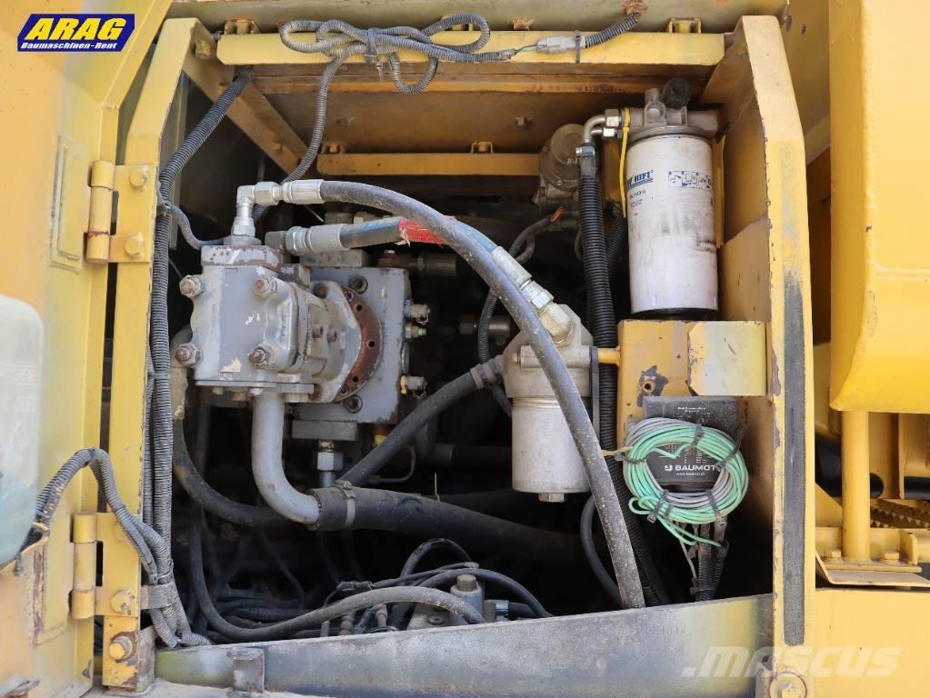 Hitachi EG 110 R キャリアダンプ
