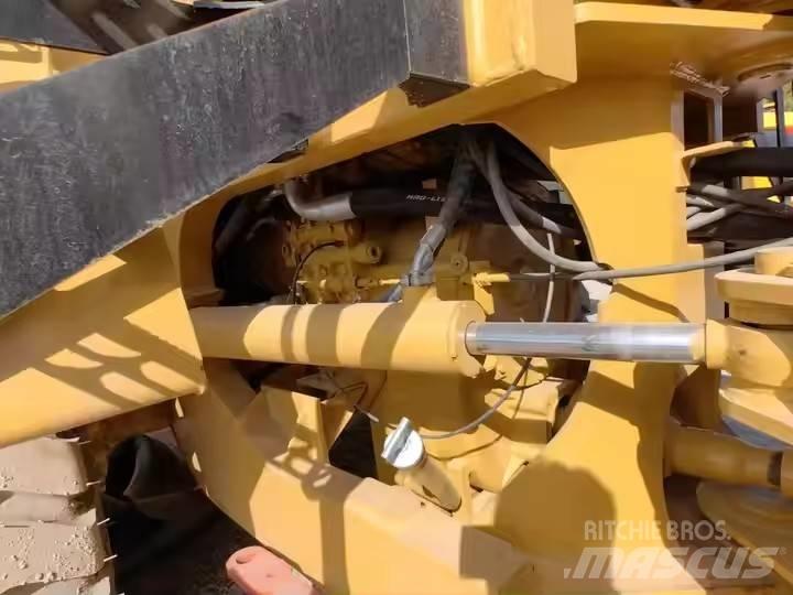 CAT 966 H ホイールローダー・タイヤショベル