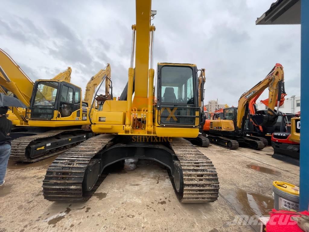Komatsu PC 200-8 大型油圧ショベル12t以上（パワーショベル・ユンボ）