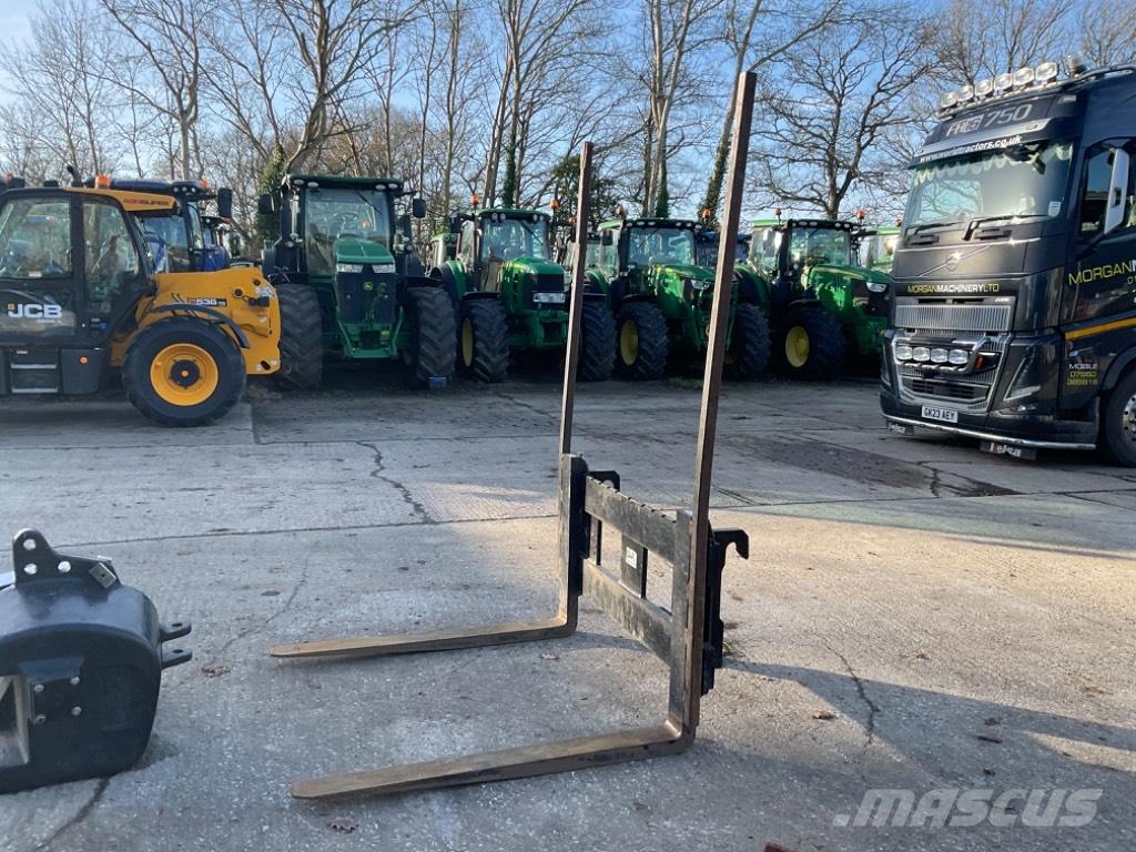 Merlo Fixed forks フォーク