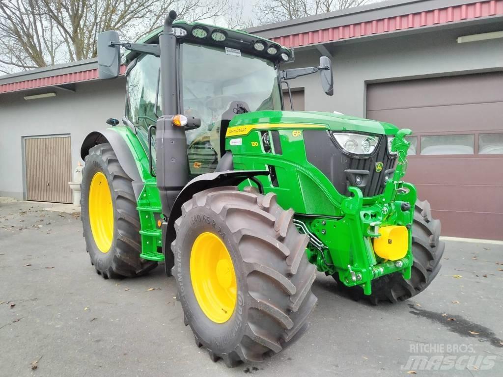 John Deere 6R 130 トラクター