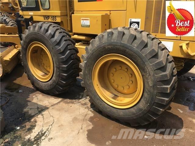 CAT 140 H モーターグレーダー