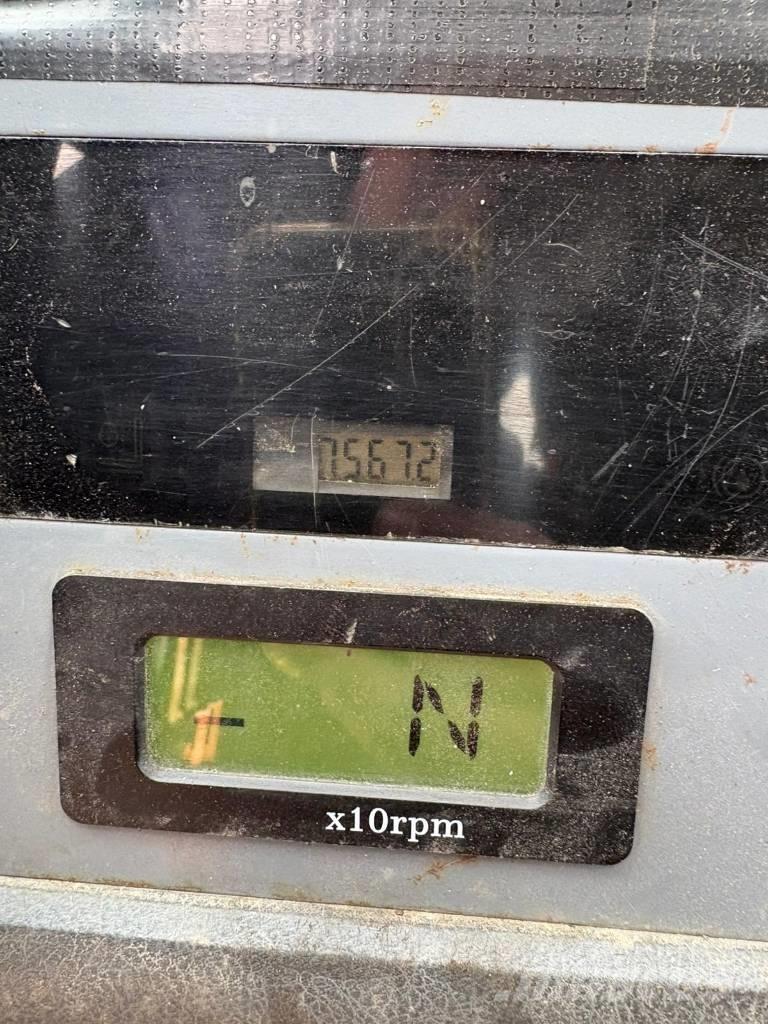 Doosan D 110 S-5 ディーゼル・軽油