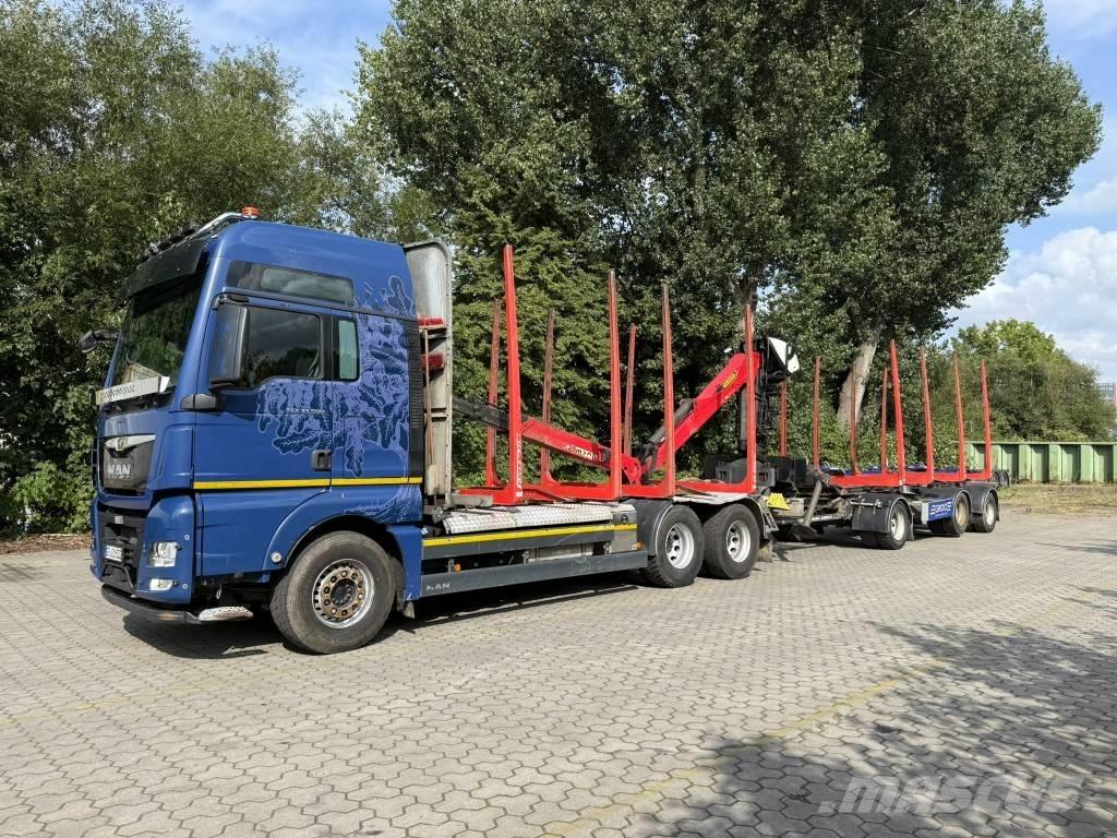 MAN TGX 33.500 林業機械輸送トラック