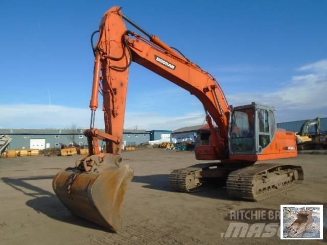 Doosan DX 225 LC 大型油圧ショベル12t以上（パワーショベル・ユンボ）