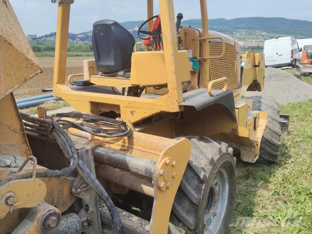 Vermeer RTX1250 トレンチャー
