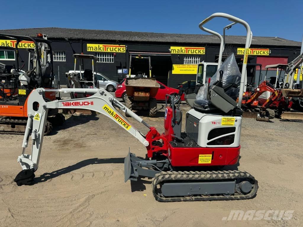 Takeuchi TB 210 R ミニ油圧ショベル 7t以下（ミニユンボ・ミニディガー）