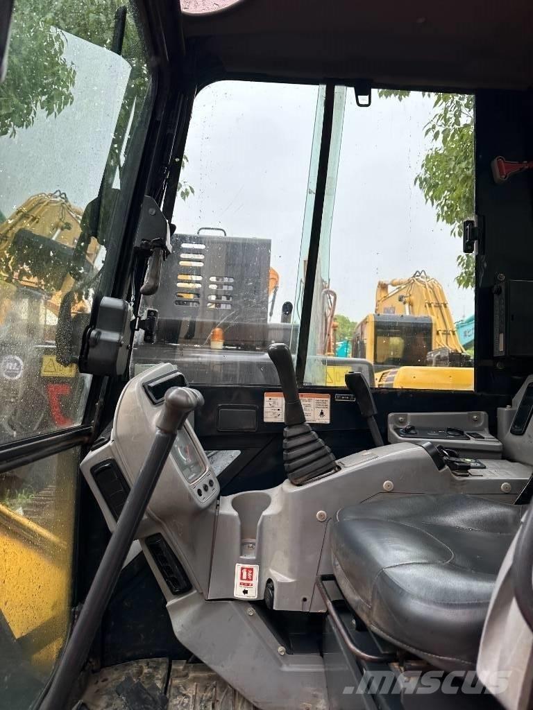 Kubota KX 155 大型油圧ショベル12t以上（パワーショベル・ユンボ）