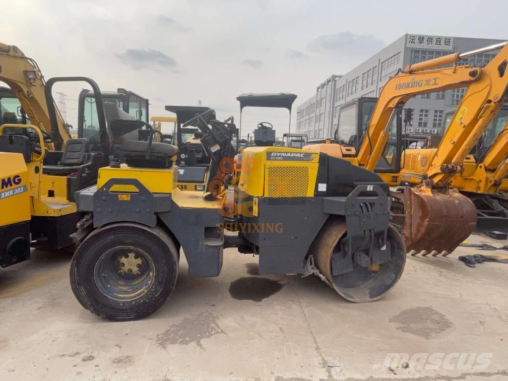 Dynapac CA 1300 振動ローラ