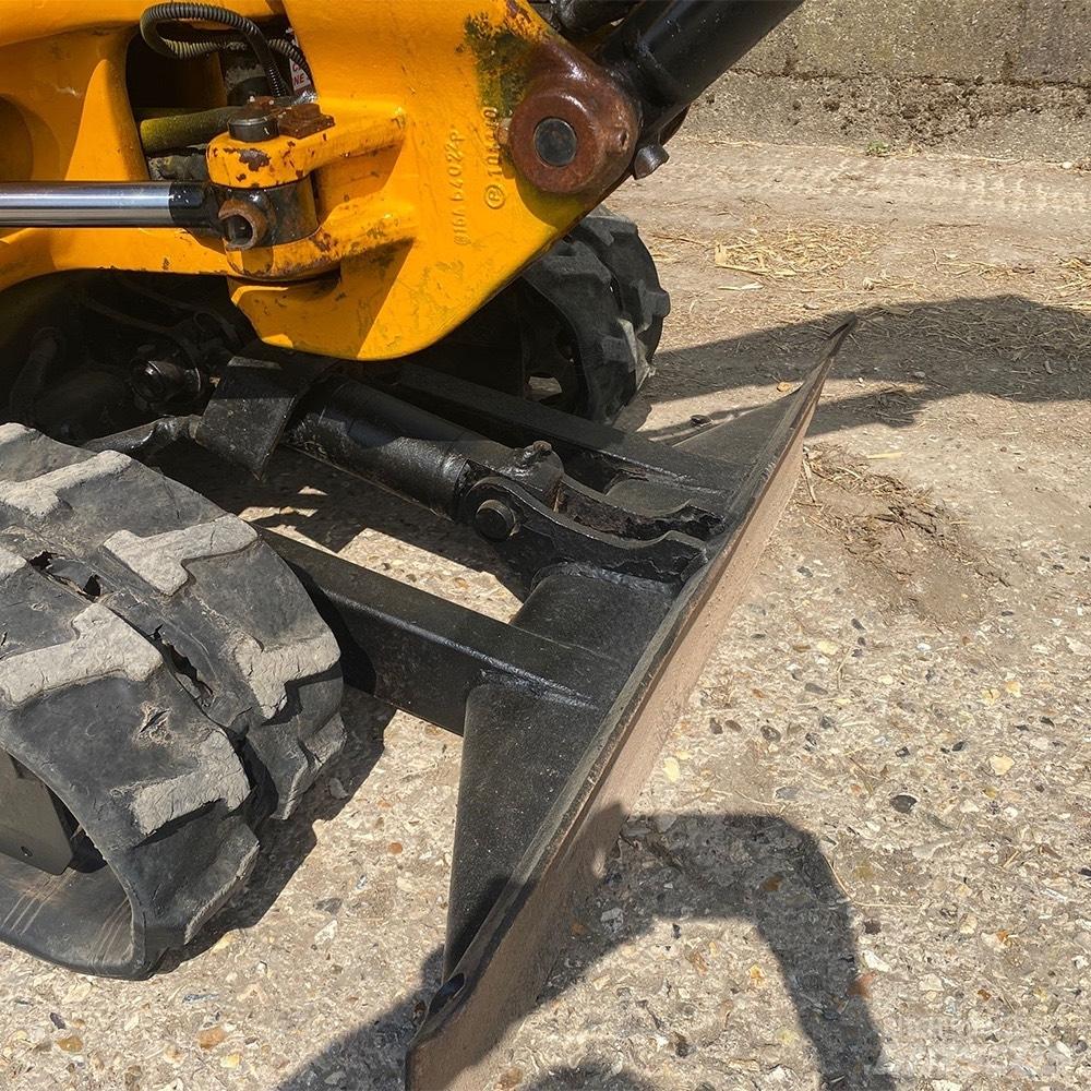 JCB 8014 ミニ油圧ショベル 7t以下（ミニユンボ・ミニディガー）