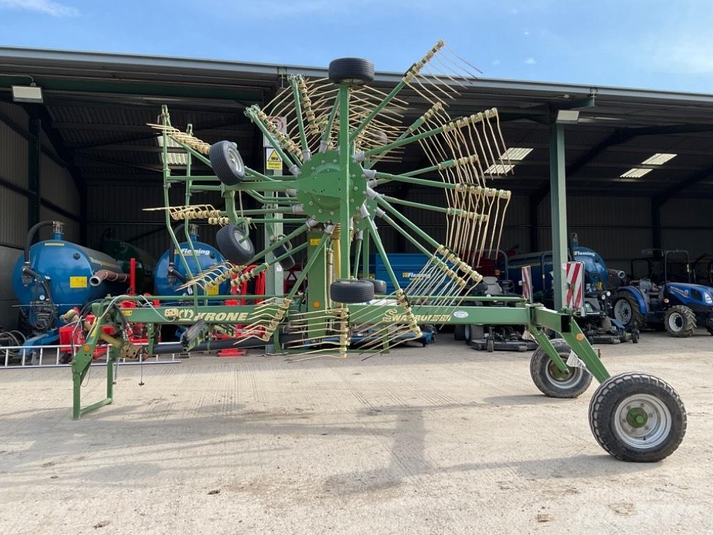 Krone Swadro 800/26 テッダー・テッダーレーキ
