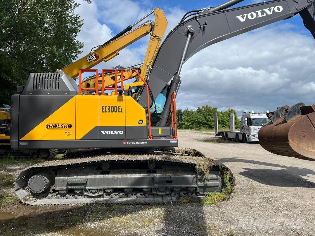 Volvo EC 300 大型油圧ショベル12t以上（パワーショベル・ユンボ）