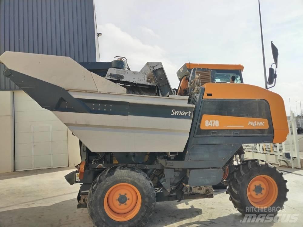 Pellenc 8470 グレープ収穫機械
