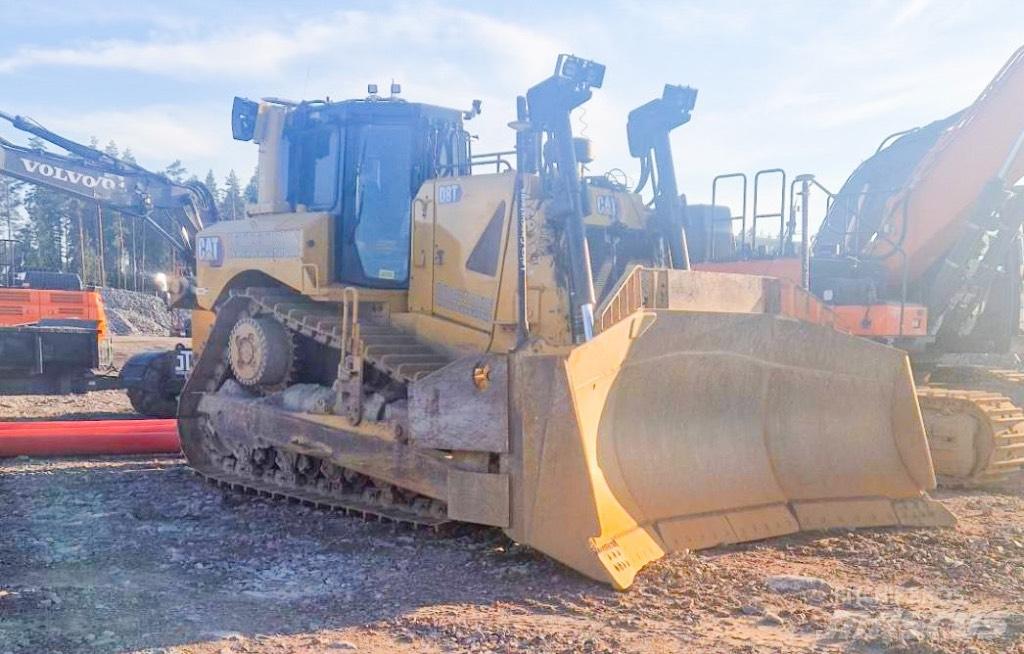 CAT D 8 T ブルドーザー