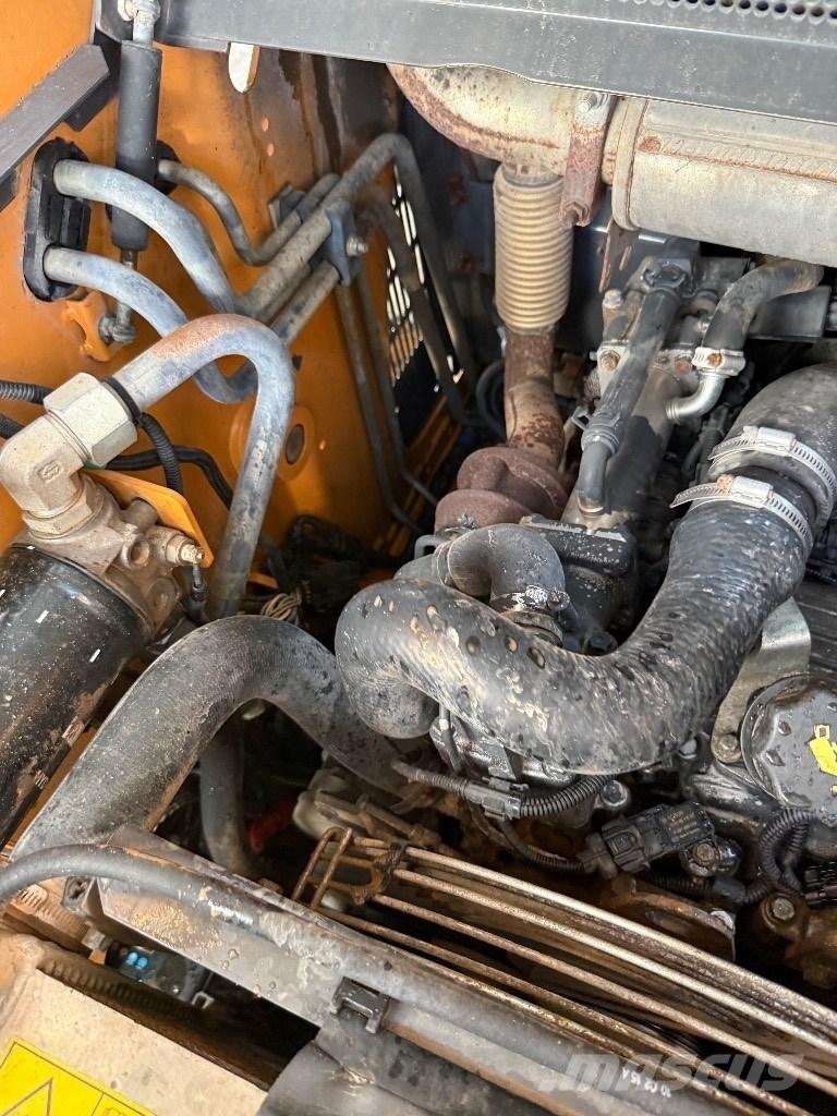 CASE SR 200 スキッドステアローダー