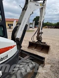 Bobcat E 50 ミニ油圧ショベル 7t以下（ミニユンボ・ミニディガー）