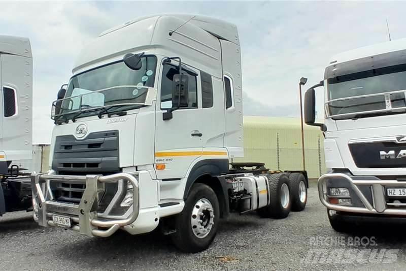UD Quester GWE440 その他トラック