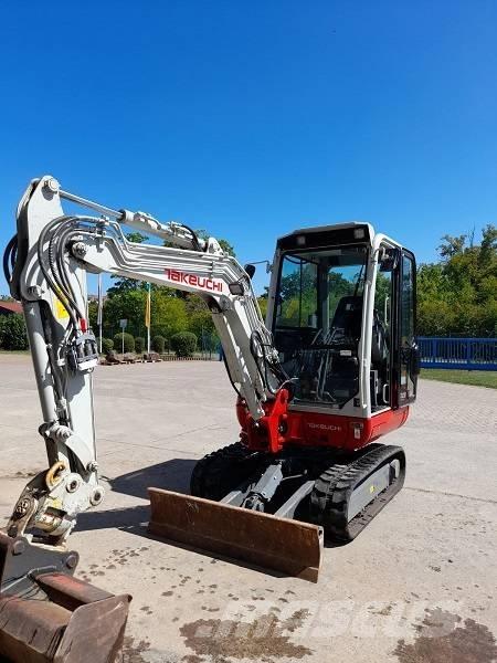 Takeuchi TB 230 ミニ油圧ショベル 7t以下（ミニユンボ・ミニディガー）
