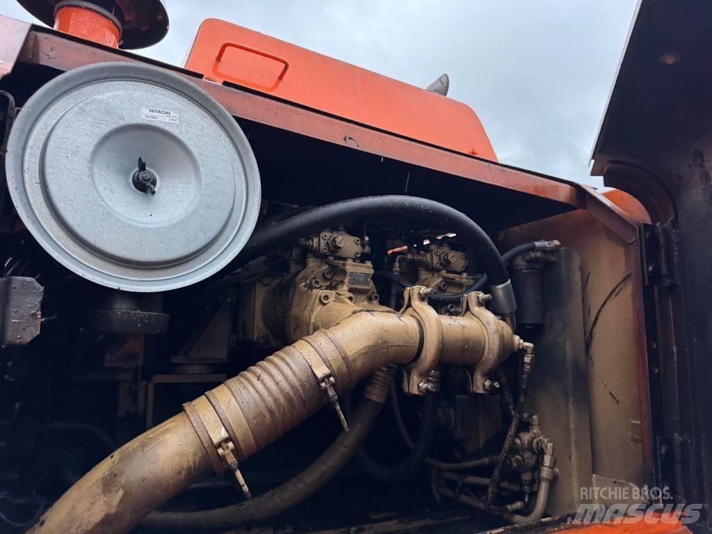 Hitachi FH 200 LC 大型油圧ショベル12t以上（パワーショベル・ユンボ）
