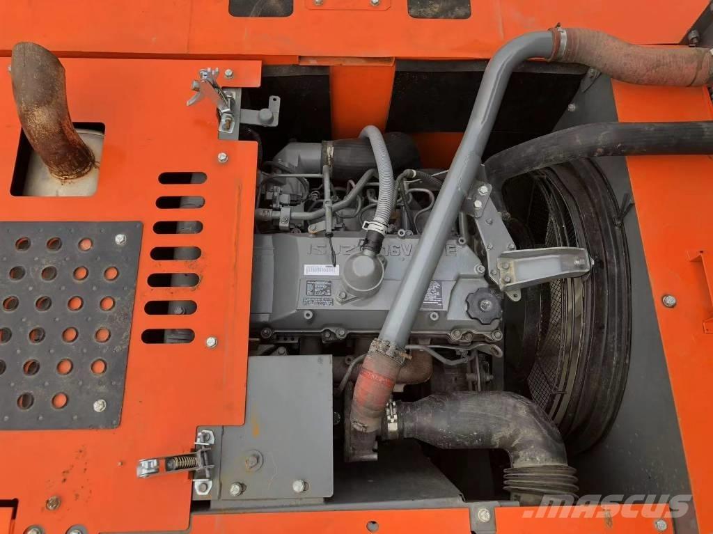 Hitachi 240 大型油圧ショベル12t以上（パワーショベル・ユンボ）
