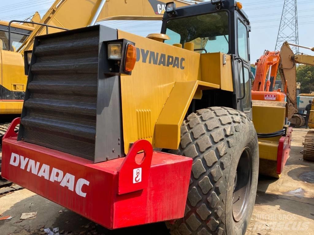 Dynapac CA 30 振動ローラ