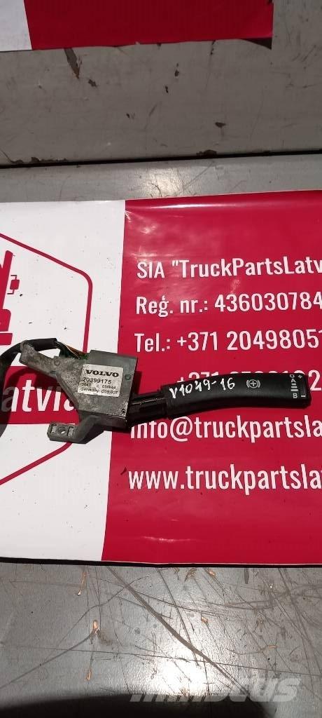 Volvo FH 12.   20399175 キャビン及び内装