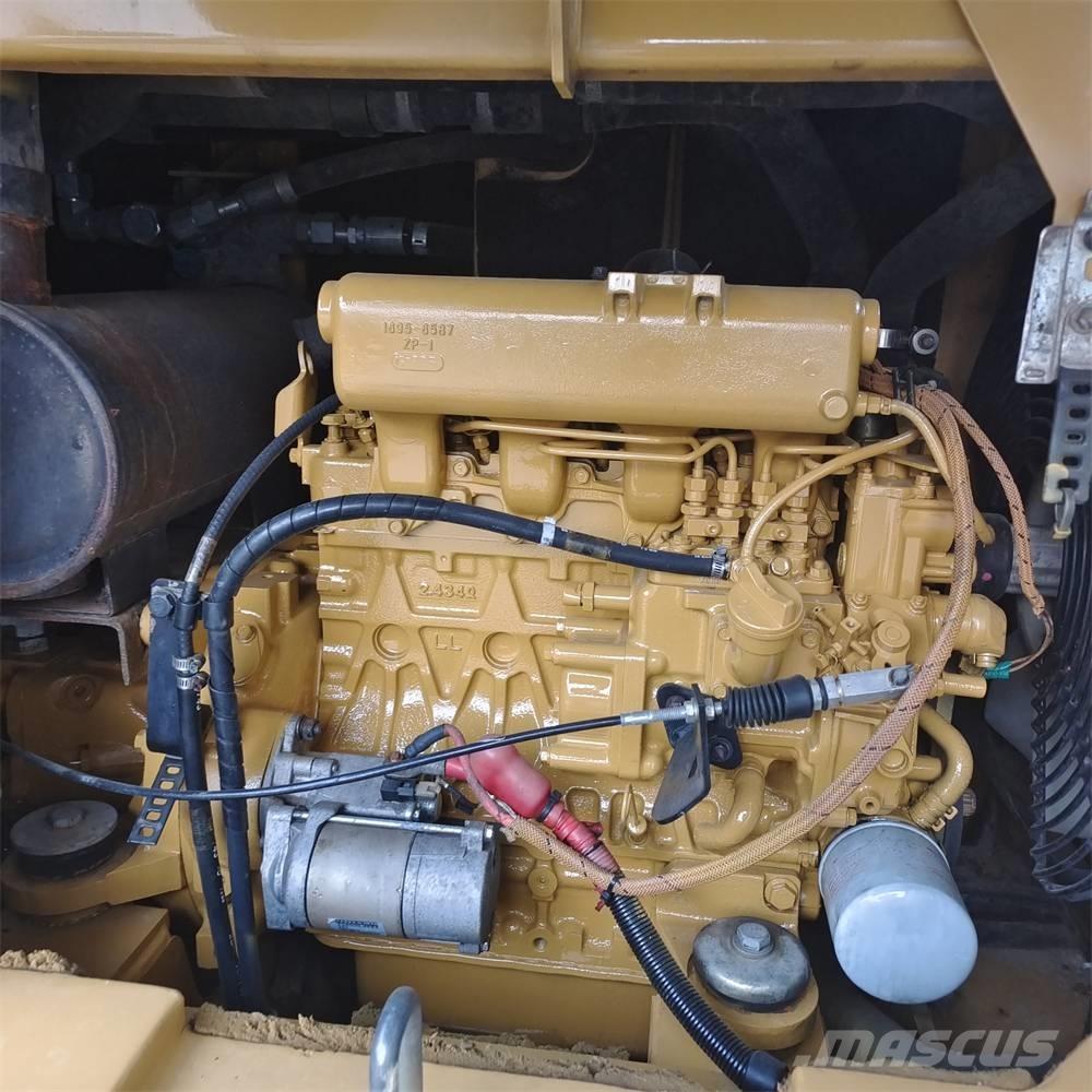 CAT 306 ミニ油圧ショベル 7t以下（ミニユンボ・ミニディガー）