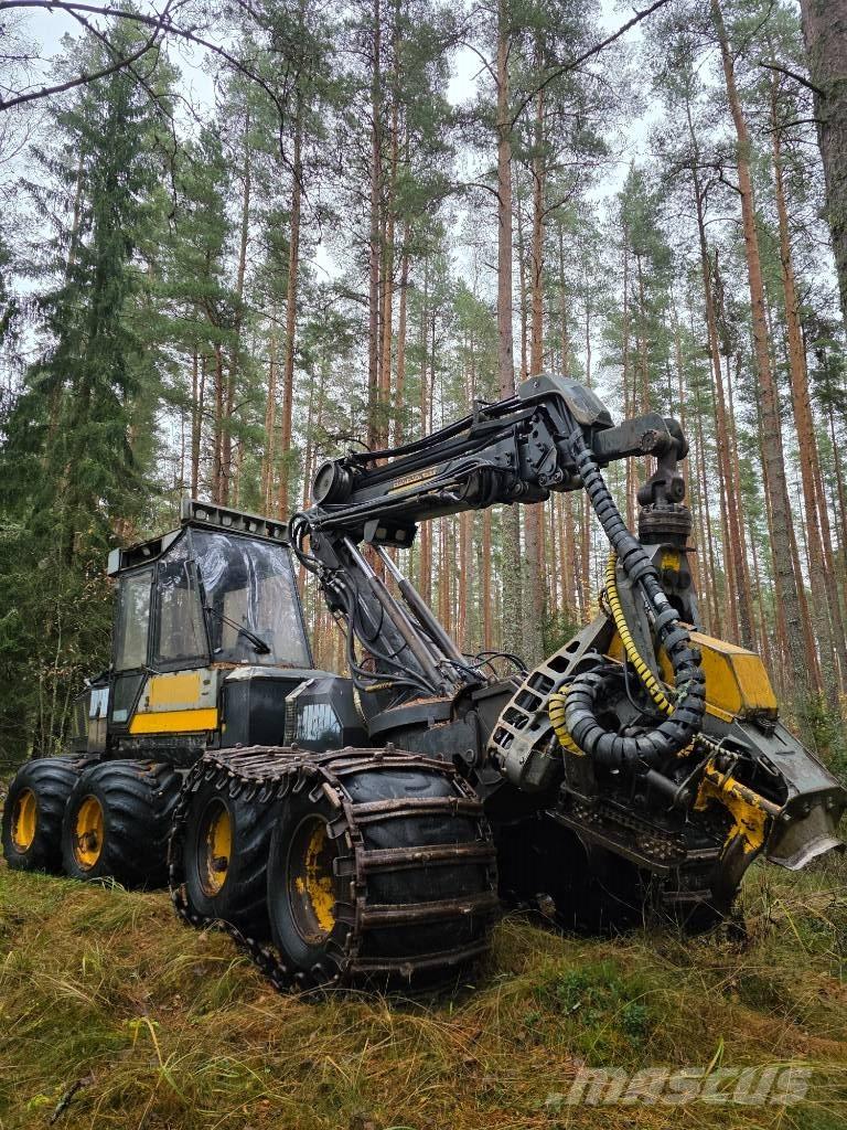 Ponsse Cobra ハーベスター