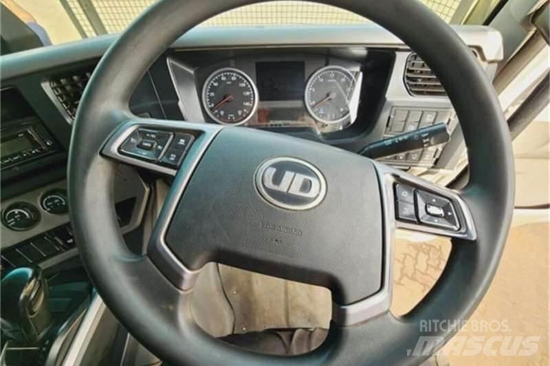 UD TRUCKS QUON その他トラック