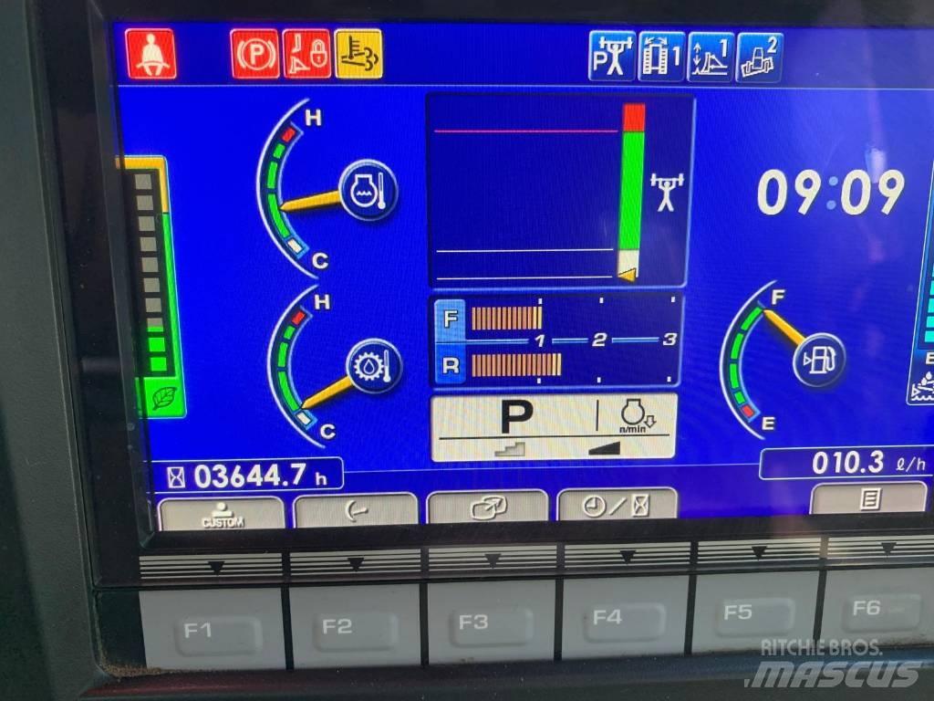 Komatsu D61PXi-24E0 ブルドーザー