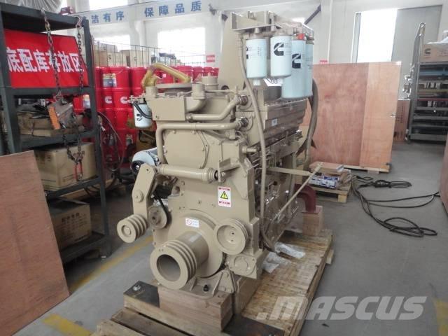 Cummins KTA19-C450 エンジン