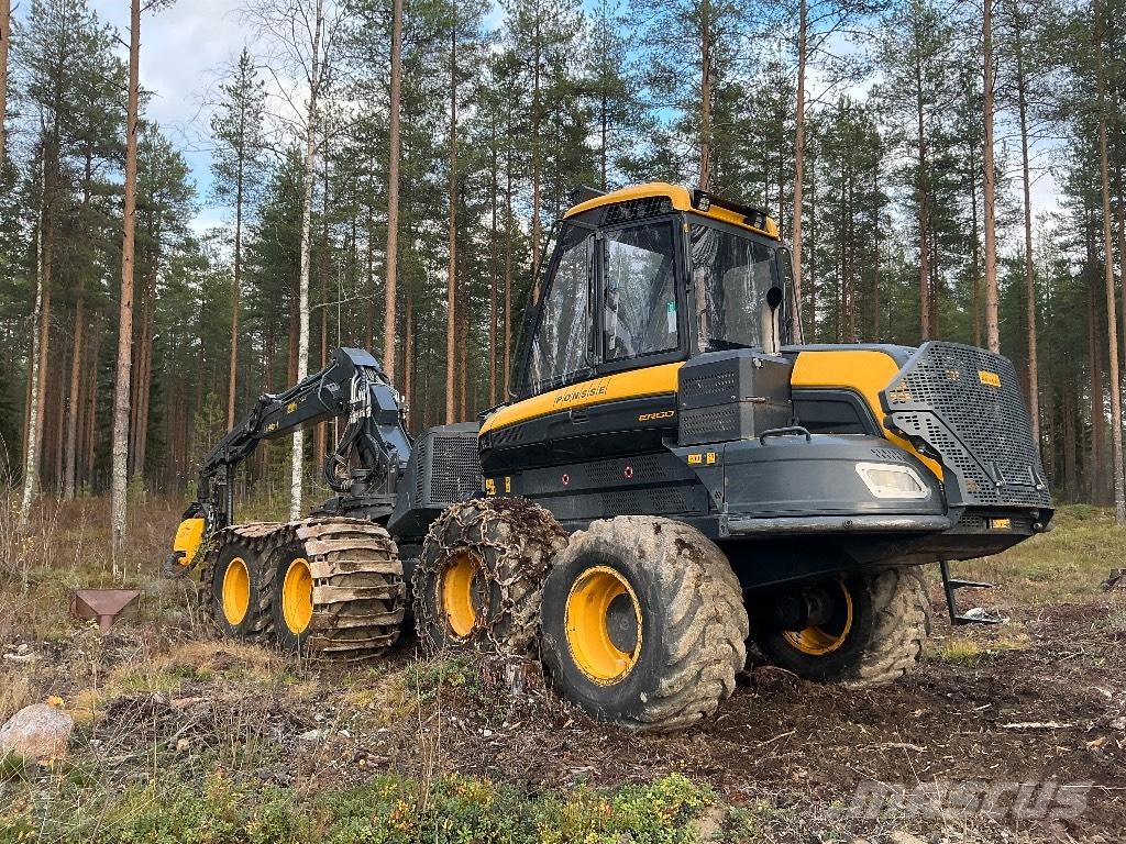 Ponsse ERGO 8W ハーベスター