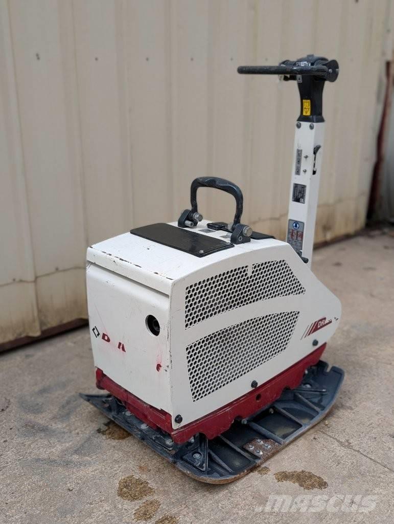 Dynapac DRP 25 D プレートコンパクター