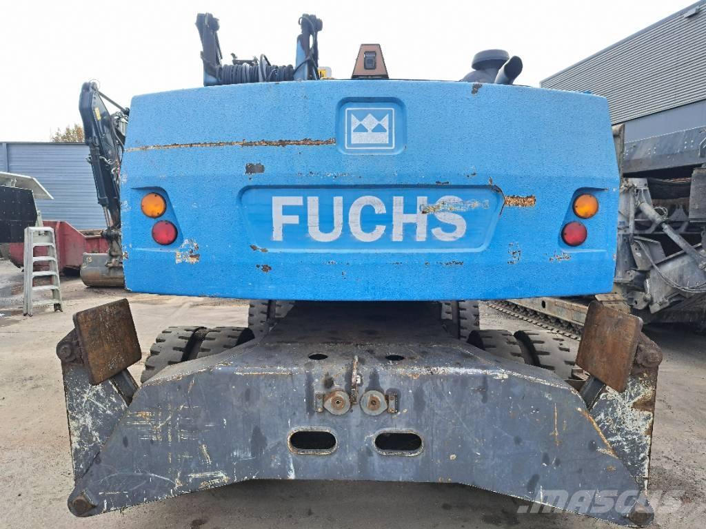 Fuchs MHL 335 廃棄物／工業産廃処理機