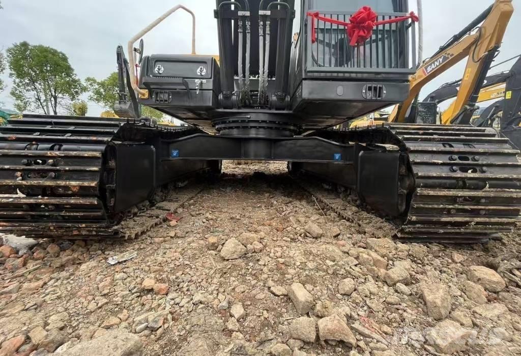 Volvo EC 210 大型油圧ショベル12t以上（パワーショベル・ユンボ）