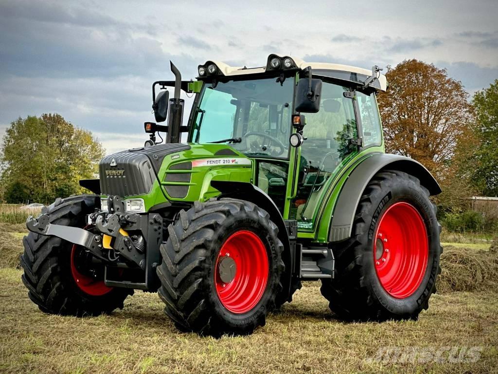 Fendt 210S Vario トラクター
