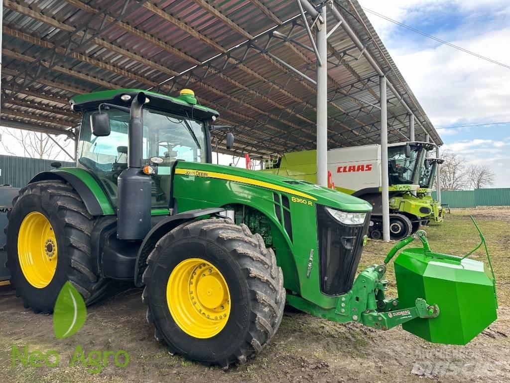 John Deere 8360 R トラクター