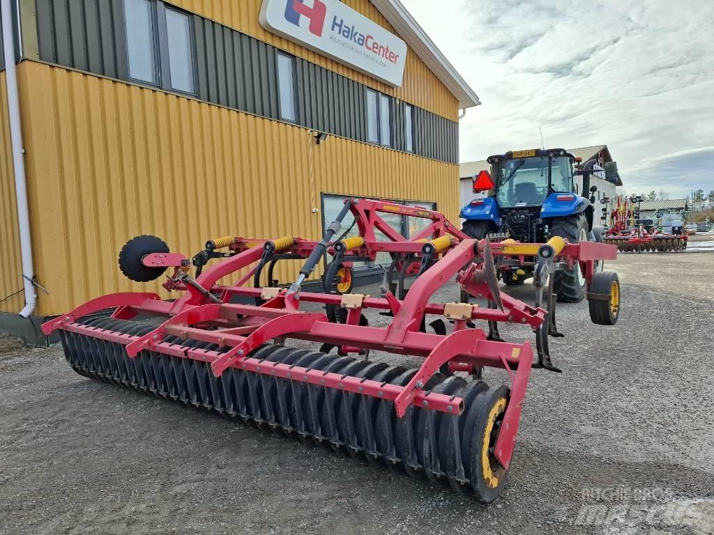 Väderstad Cultus 400 カルチベーター