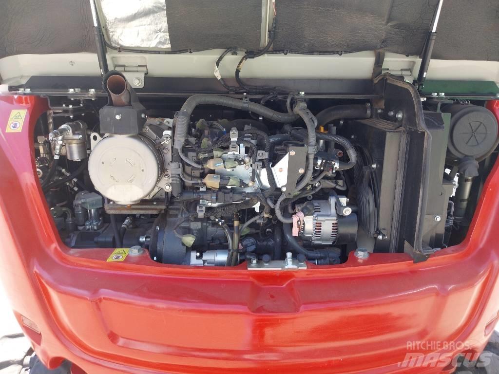 Takeuchi TB 370 ミニ油圧ショベル 7t以下（ミニユンボ・ミニディガー）