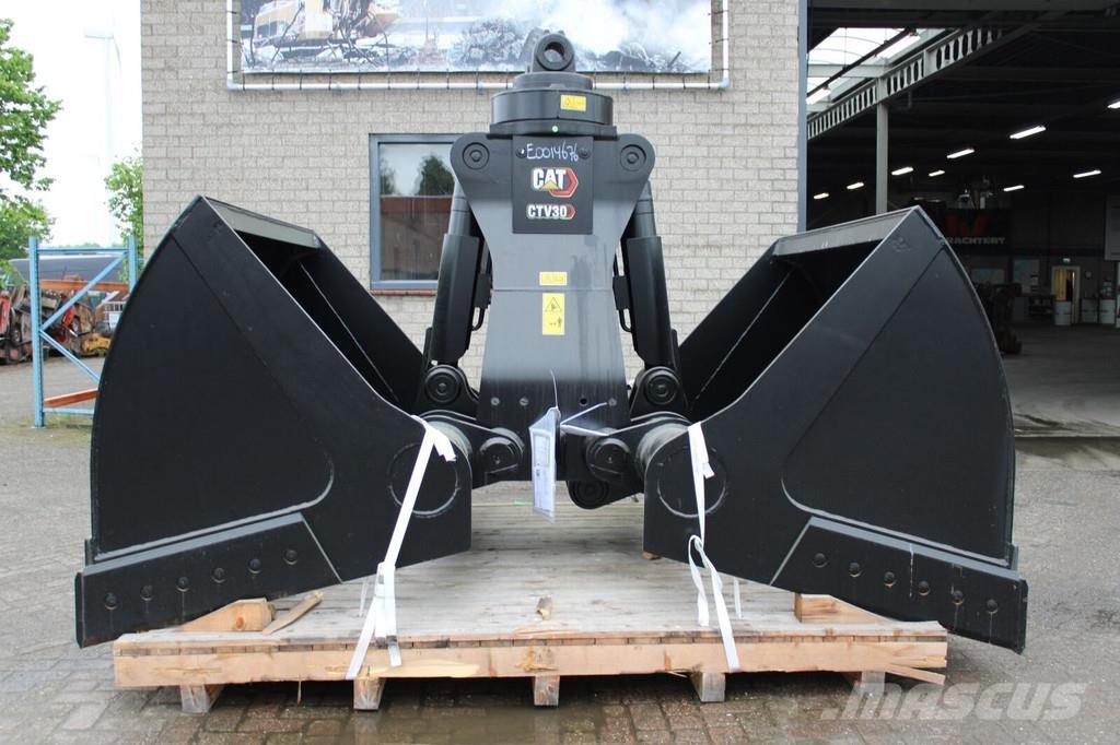 CAT CTV30 グラップル