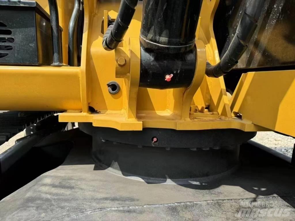 CAT 307E2 大型油圧ショベル12t以上（パワーショベル・ユンボ）