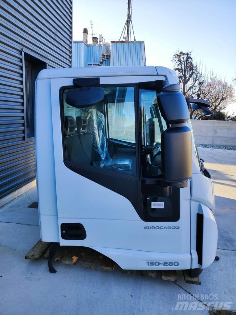 Iveco Eurocargo E6 キャビン及び内装