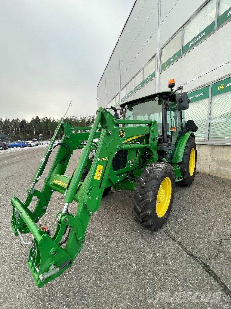 John Deere 5075 E トラクター