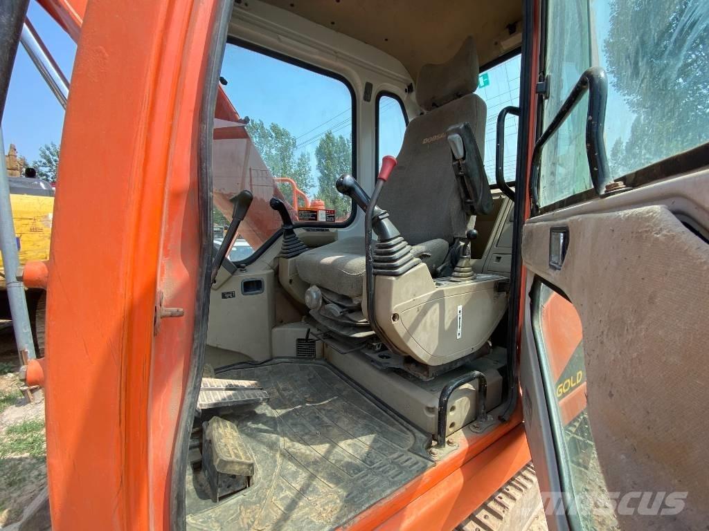 Doosan DH80 大型油圧ショベル12t以上（パワーショベル・ユンボ）