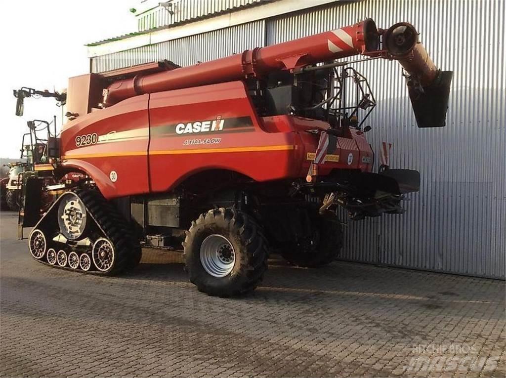 Case IH axial 9230 コンバイン