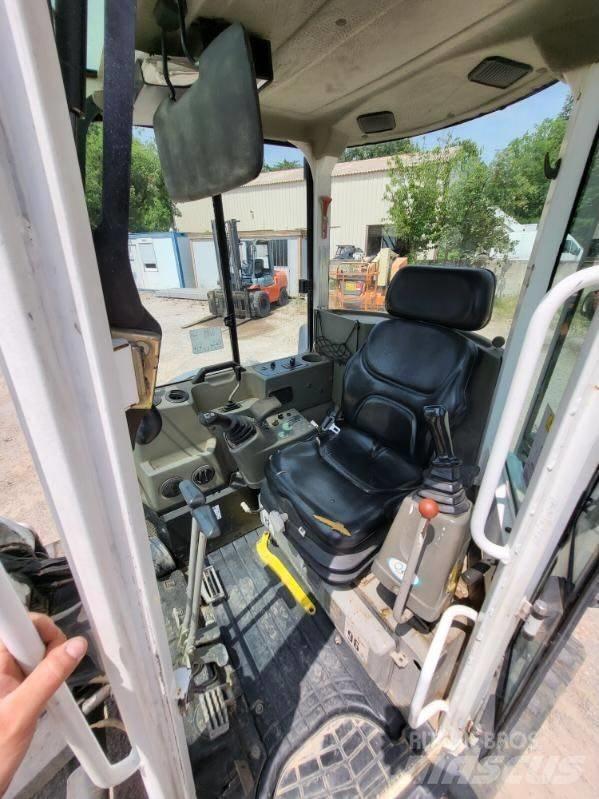 Yanmar Vio 50 U ミニ油圧ショベル 7t以下（ミニユンボ・ミニディガー）